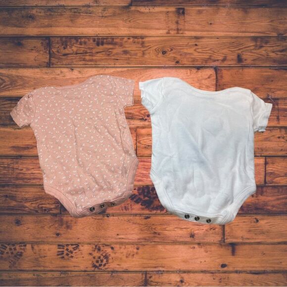 5 for $25🔥Homegrown Baby Set of 2 Snap Bottom Tops Baby Size 3-6 Months - Picture 2 of 8